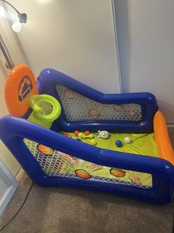 Inflatable Basketball Court For Babies 