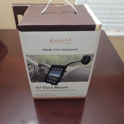 iPad 2 Universal Windshield Mount