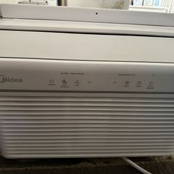 Midea AC Unit 
