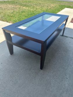 Beautiful Wooden coffee table (Mesa de centro)