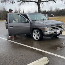 1990 Nissan Pickup