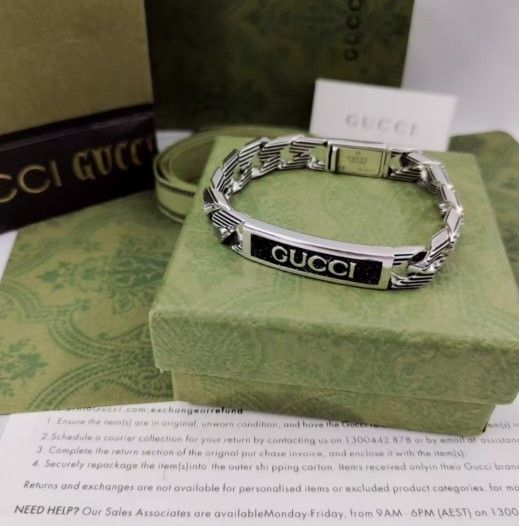 GUCCI Engraved Chain Enamel Bracelet Couple Cuban Stripes