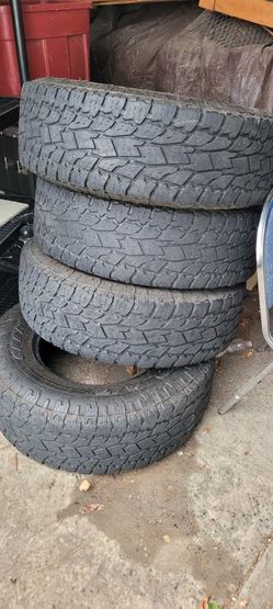 Toyo Open Country AT  LT285/75/R18