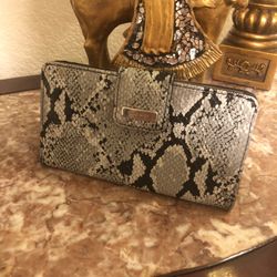 Nine West Wallet 