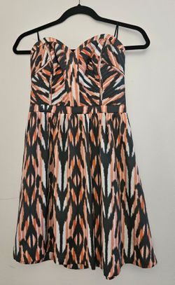 BNWT Guess Strapless Dress 6
