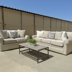 Couch And Love Seat Set 