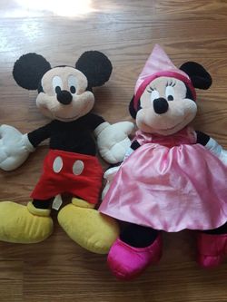 Disney Mickey And Minnie Mouse Plush Toy