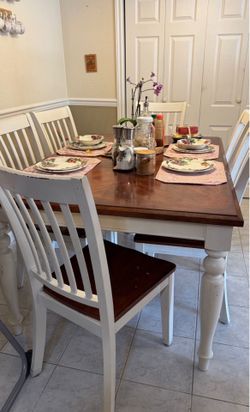 Dining table with 6 chairs