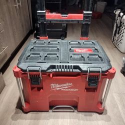 Milwaukee Packout Rolling Tool Box/Chest Organizer
