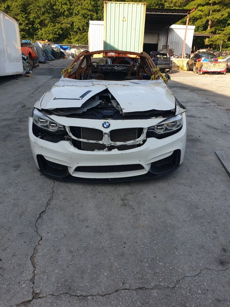 2017 BMW M4 FOR PARTS