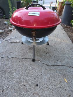 Gas one 14 inch portable grill