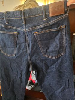 ABERCROMBIE AND FITCH MEN'S JEANS
