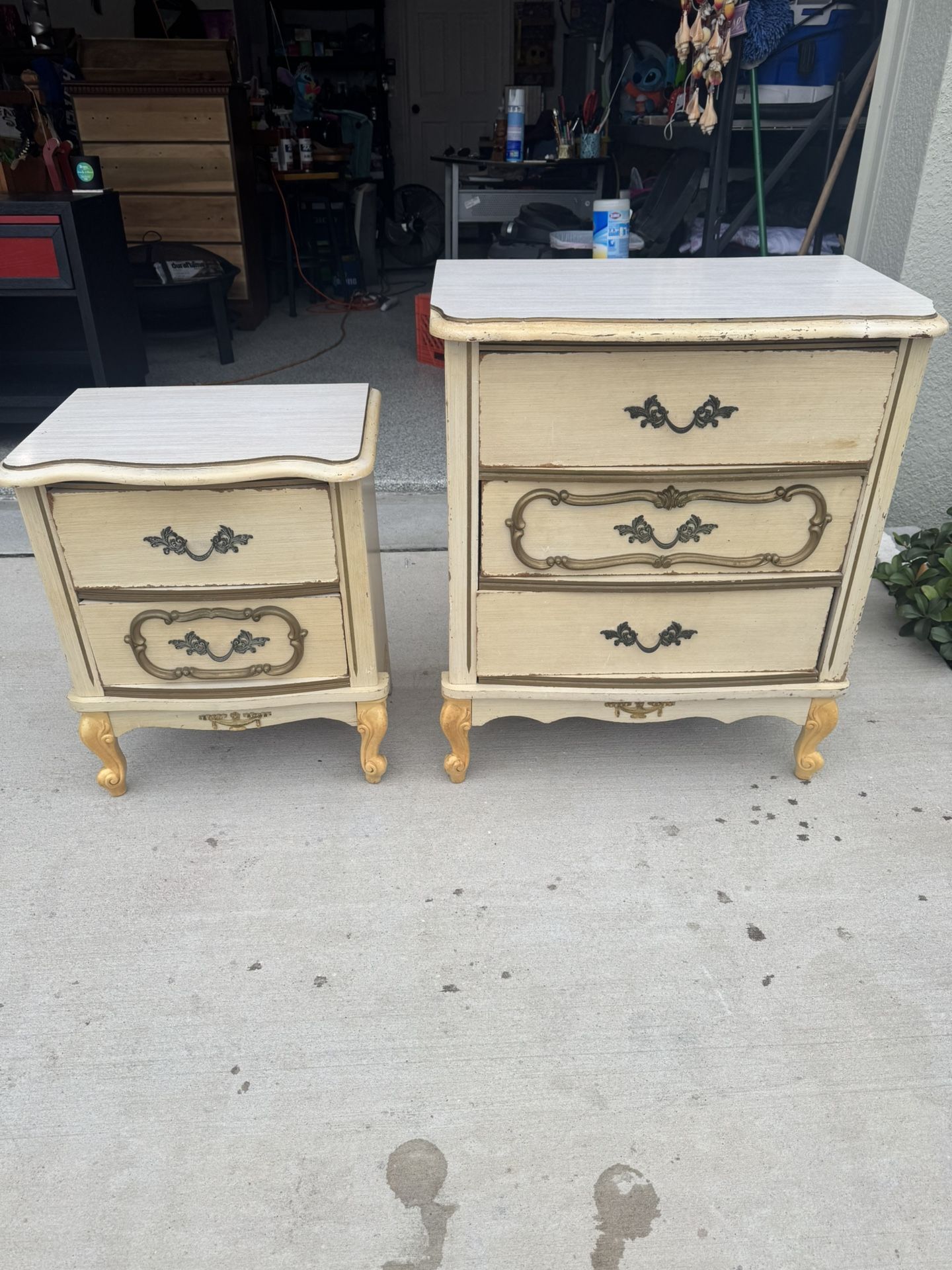 2 matching French Provincial Night Stands H31x26xW17 H24x20xW14