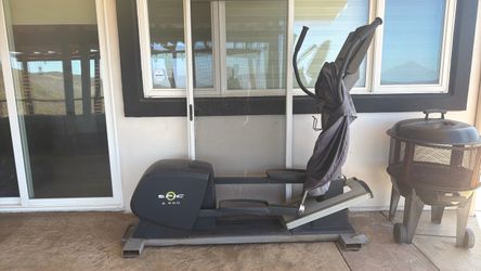 USED EPIC E950 STEPPER