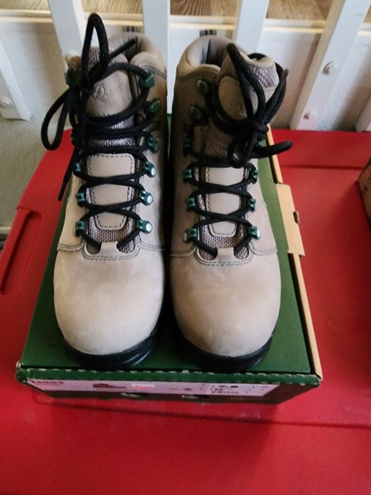 Danner Womens Work/Safety Boot