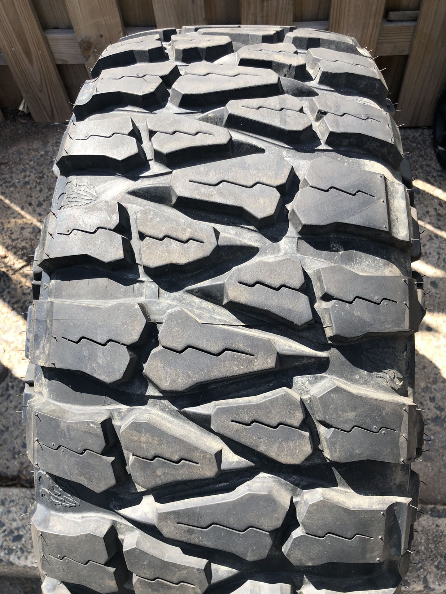 Nitto Mud Grappler Tire 35x12.50r18