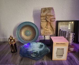 Home Decor  - Knick- Knacks
