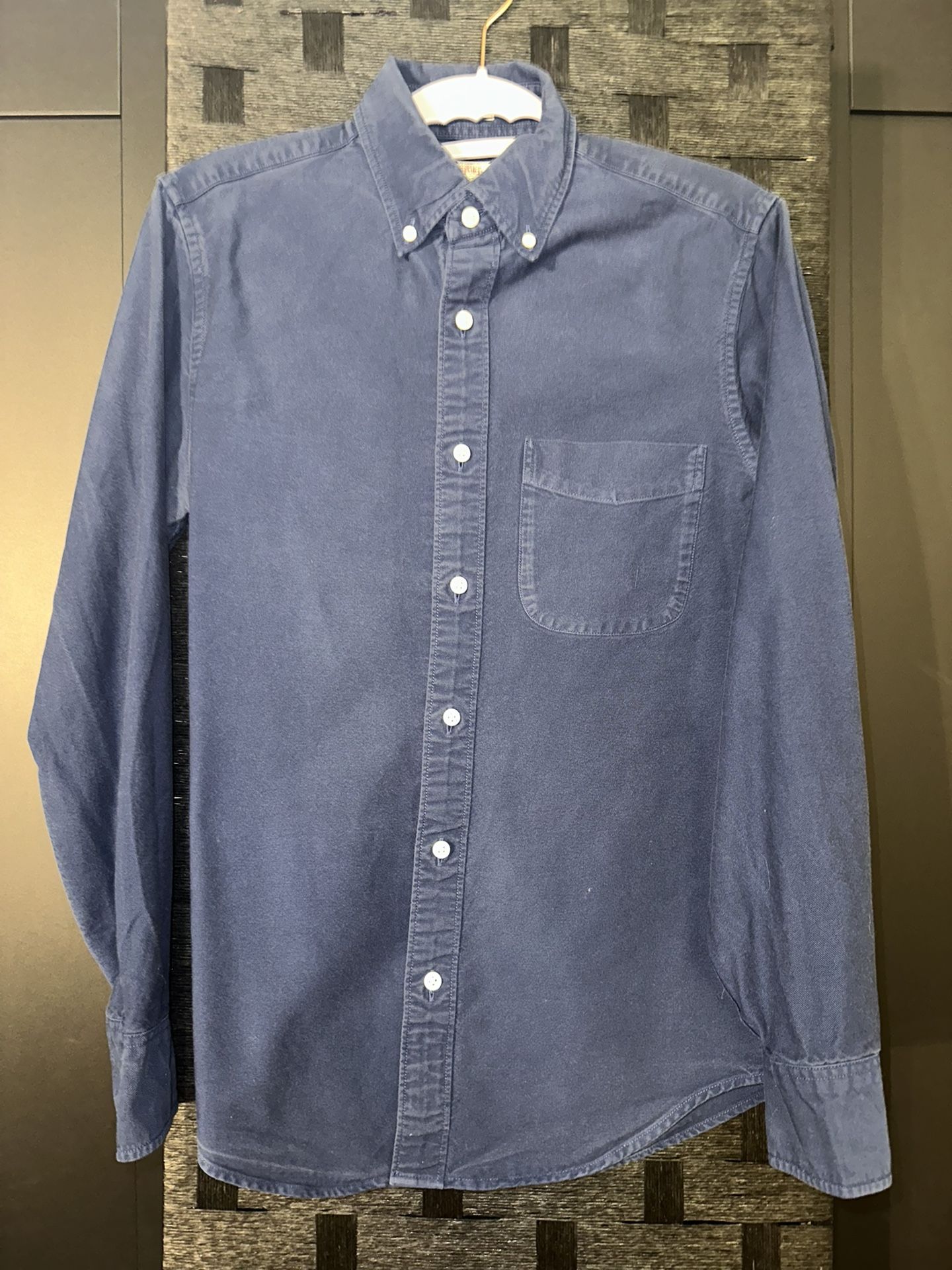 J CREW Slim Untucked Thick All Cotton Oxford Denim Button Front Shirt XS Worn 1x