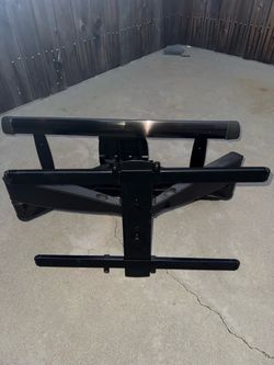 Tv mount
