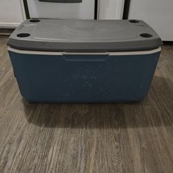 Coleman 100qt Cooler Chest With Cup Holders 