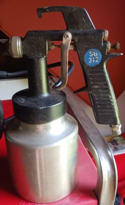 VINTAGE W.R. BROWN SPEEDY "THREE-WAY" SPRAY GUN MODEL 331-A W/A METAL CANISTER *READ THE DESCRIPTION & ALL PHOTOS*
