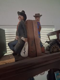 Western Cowboy Outlaw Bookend Figurines