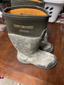 Men’s Waterproof Boots Size 9/9.5