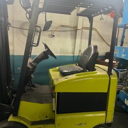 Forklift