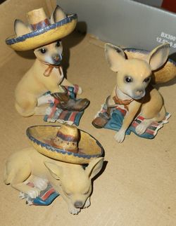 Chihuahua With Sombreros Figures