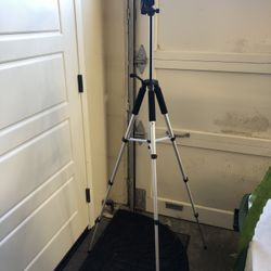 Light Weight Camera Tripod