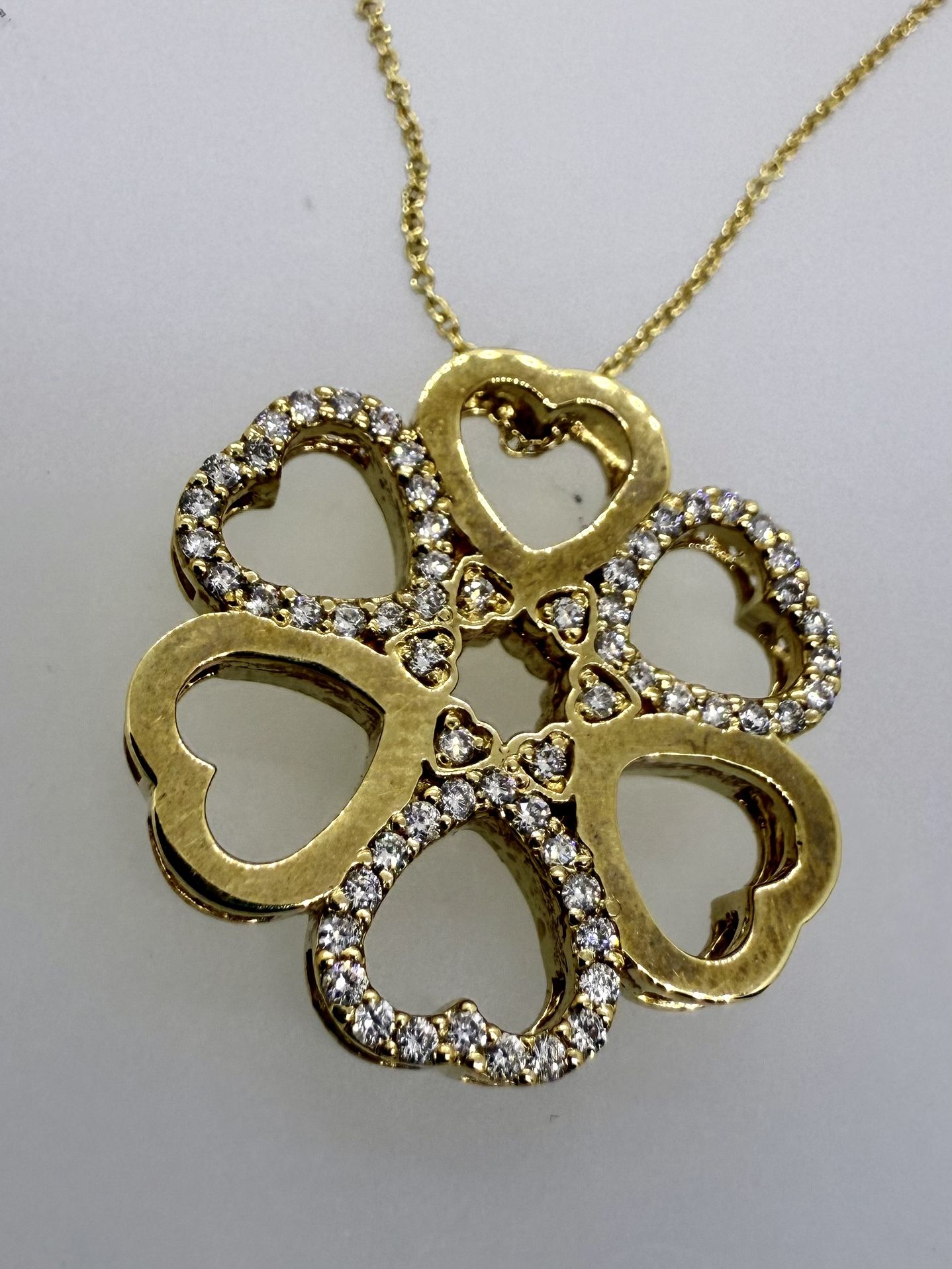 Gorgeous Four Leaf Clover18K Yellow Gold And Diamond Necklace