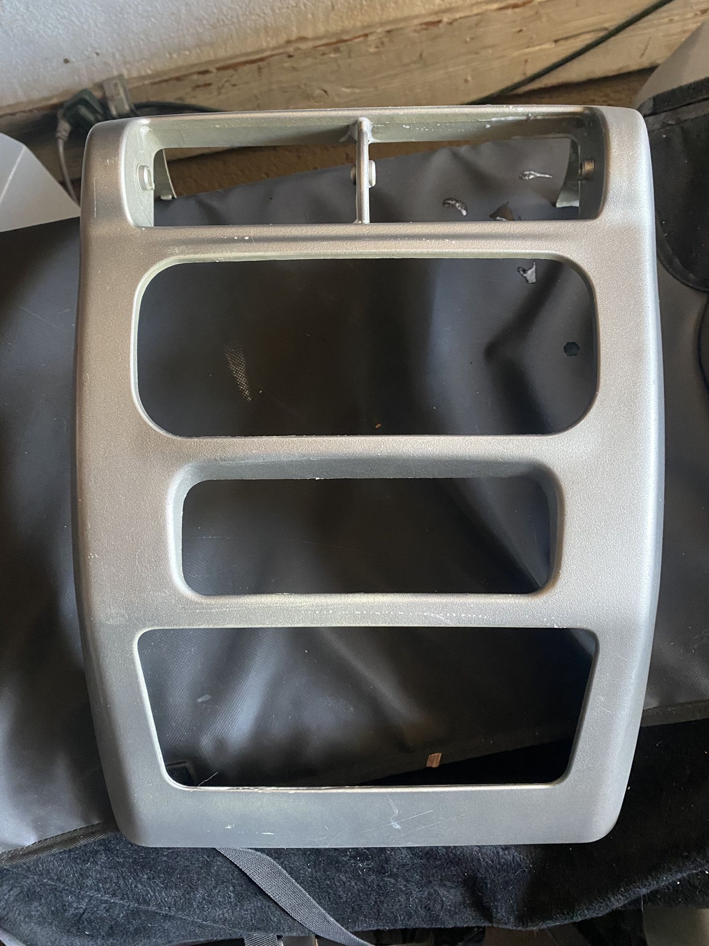 2005 Jeep Wrangler Bezel Oem