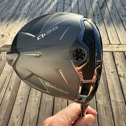 TaylorMade QI35 LME (Launch Monitor Enable) 10.5 Degree Driver