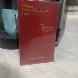 Baccarat Cologne 