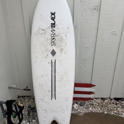 Stormblade 5’8” Soft Top Surfboard – Great Starter Board