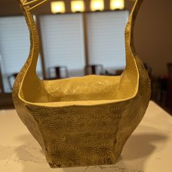 Chic Decorative Metal Vase