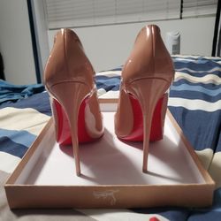 Christian Louboutin Pumps 
