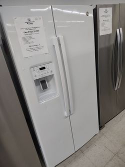 $1329 25.3 Cu Ft side by side in white