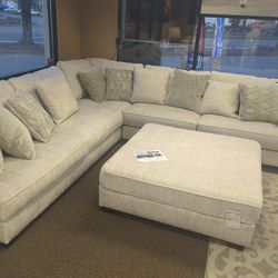 SECTIONAL NEW LIGHT COLOR