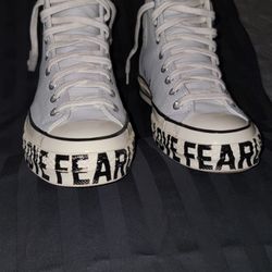 Love Fearlessly Converse Brand New Size 9 Womens