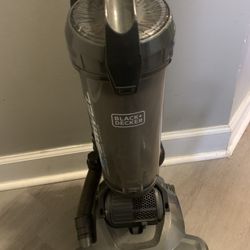 Vacuum Cleaner Works Excellent 