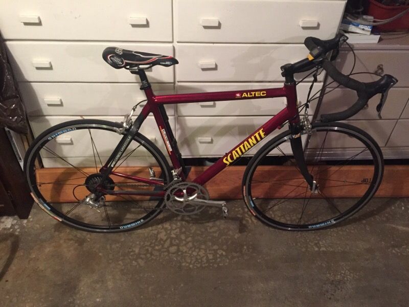 Scattante Altec super light bicycle
