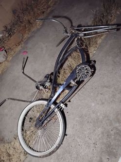 Stretch beach cruiser