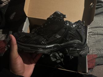 Black Balenciaga Runners 