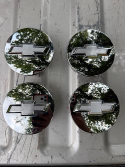 Center caps chrome 3.25” oem chevy $70 set de 4