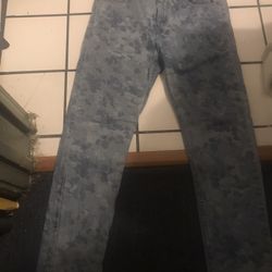 Levi’s Camo Jeans