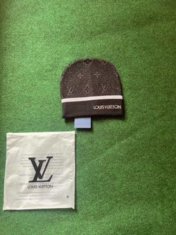Black Beanie
