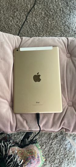 Apple iPad (5th Generation)