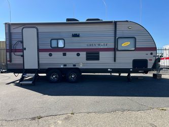 Grey wolf  R/V 2019 **21 foot **