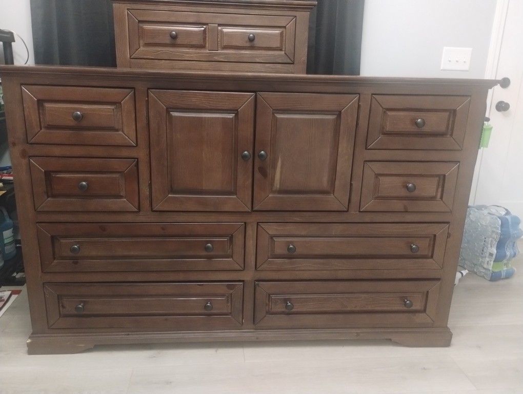 Dressers For Sale Open To Offers